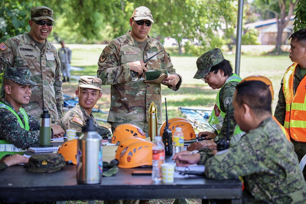 Guam National Guard trains with Armed Forces of the Philippines