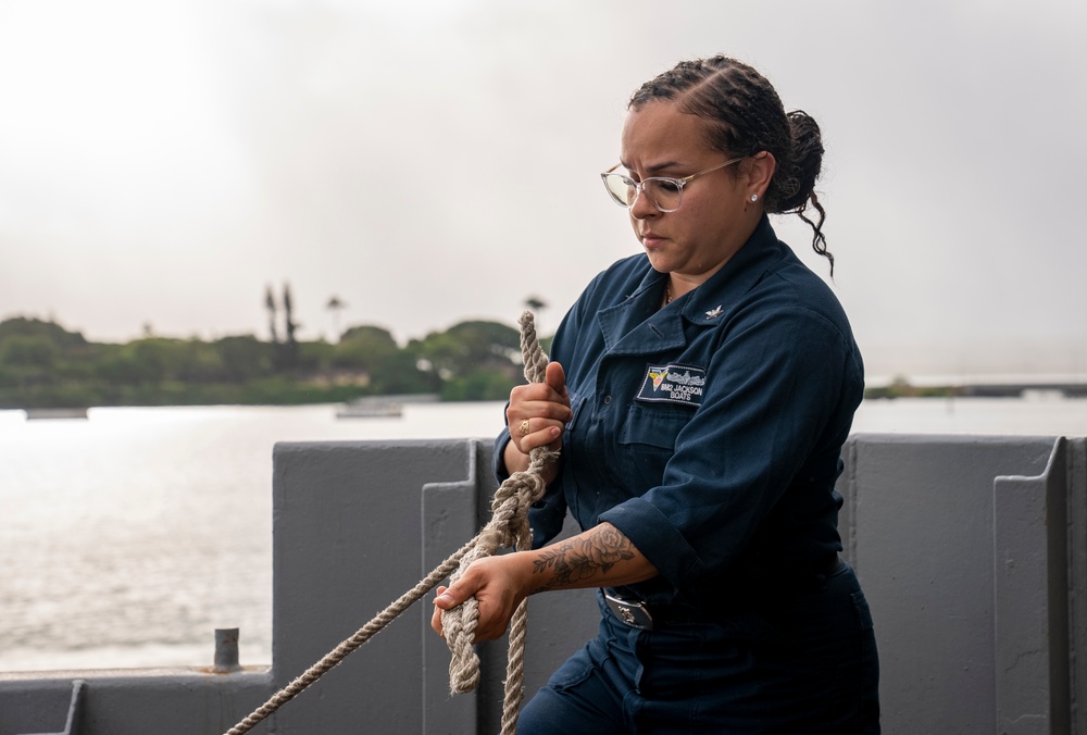 Boatswain's Mate Secures Messenger Line as USS Carl Vinson Arrives at Pearl Harbor for RIMPAC 2024