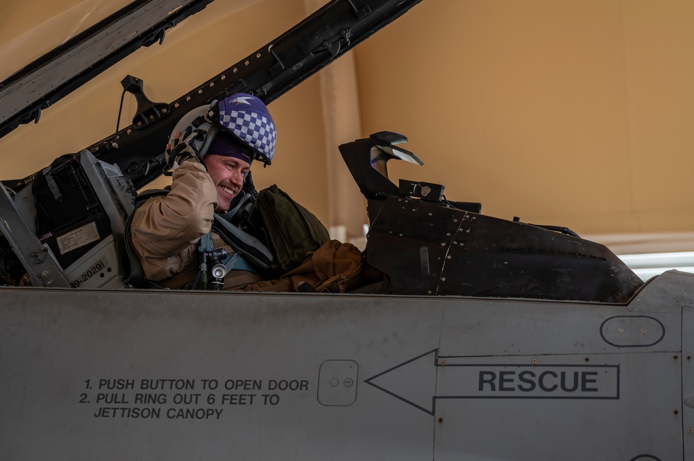 U.S. F-16 Fighting Falcons depart for Falcon Talon 2024