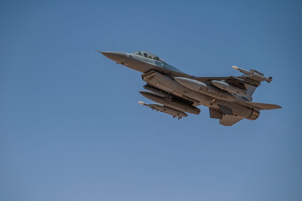 U.S. F-16 Fighting Falcons depart for Falcon Talon 2024