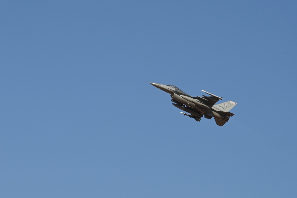 U.S. F-16 Fighting Falcons depart for Ballast Cannon 24.6