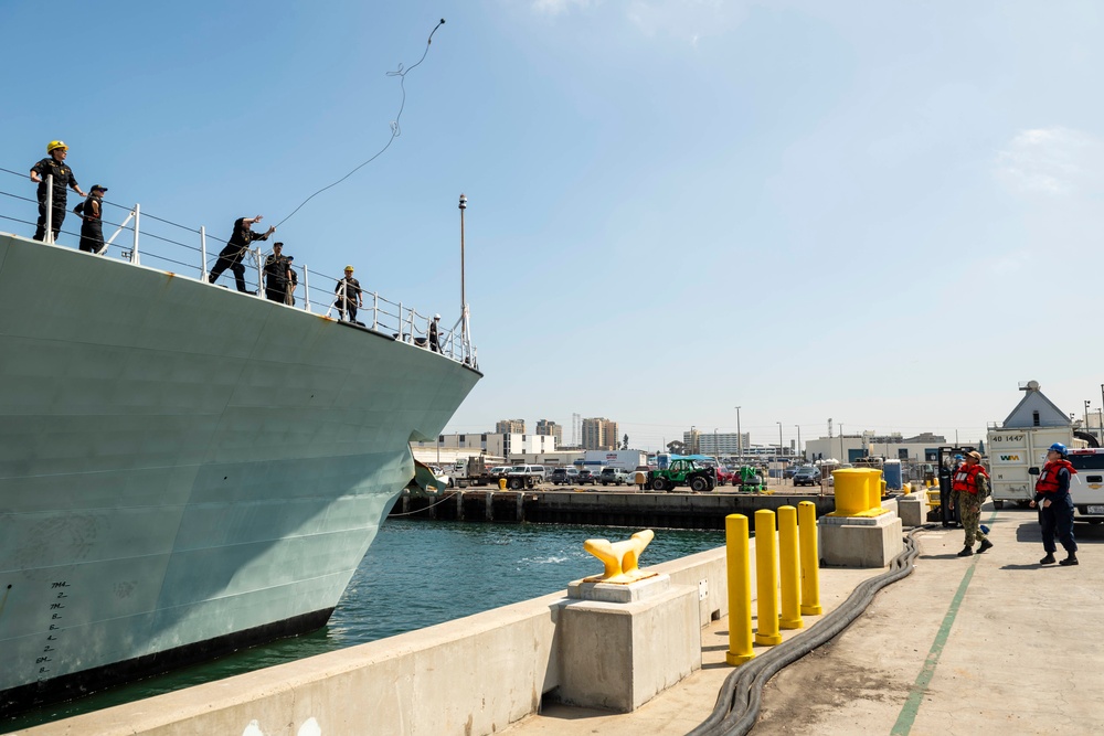 USS Essex In-Port Operations