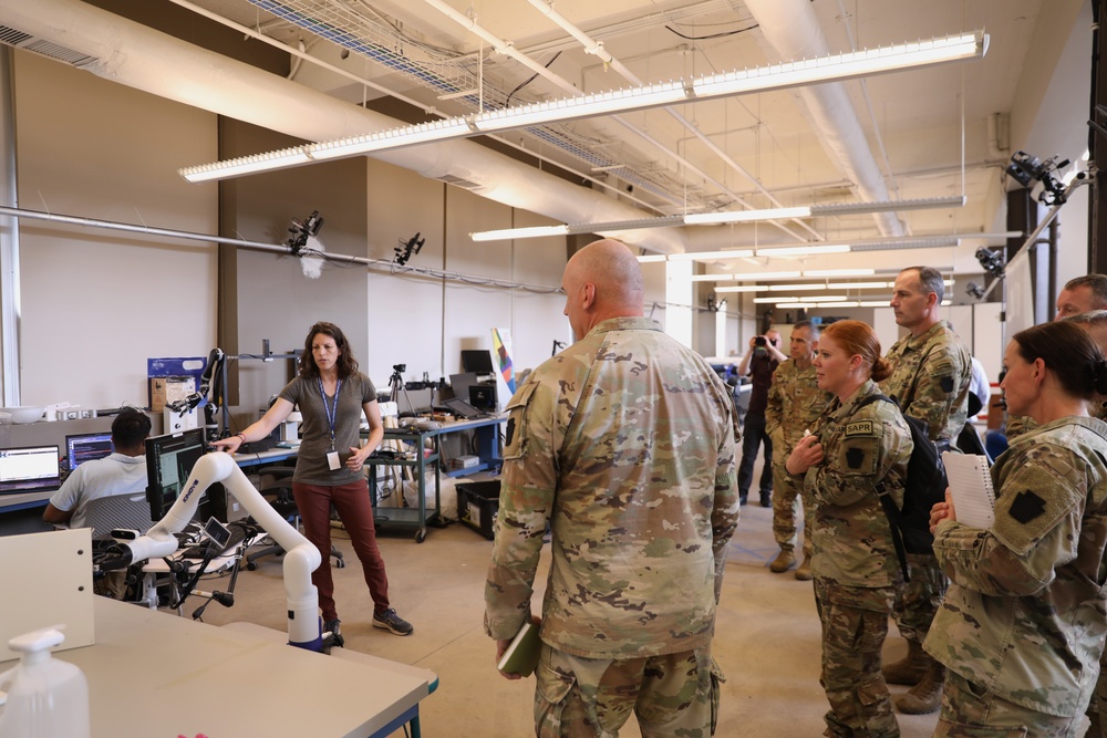 28th Infantry Division leaders tour research and development center