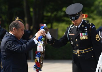 Wreath Laying at the Tomb of the Unknown Soldier