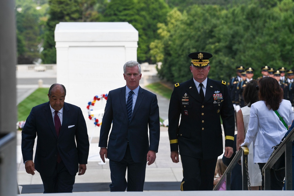 Wreath Laying at the Tomb of the Unknown Soldier