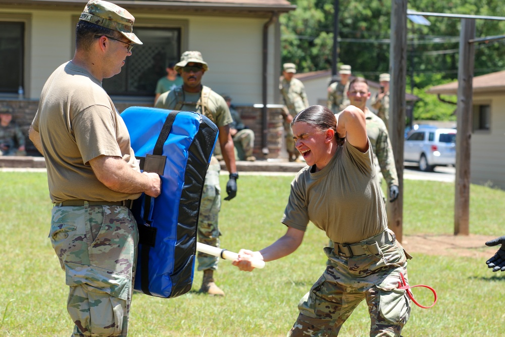 Tennessee National Guard MPs train together in Tullahoma