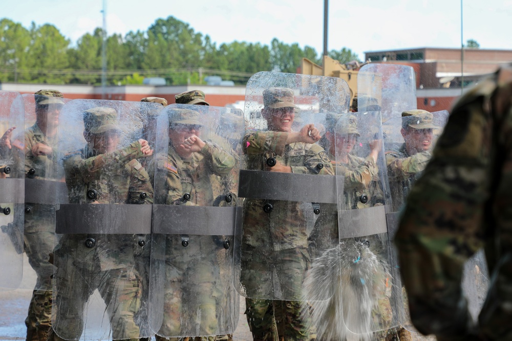 Tennessee National Guard MPs train together in Tullahoma