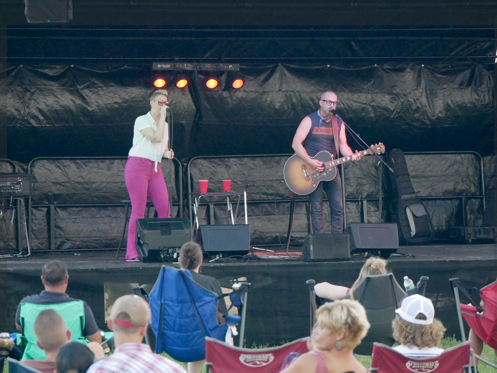 Thompson Square hits the Space Coast as part of Operation MWR