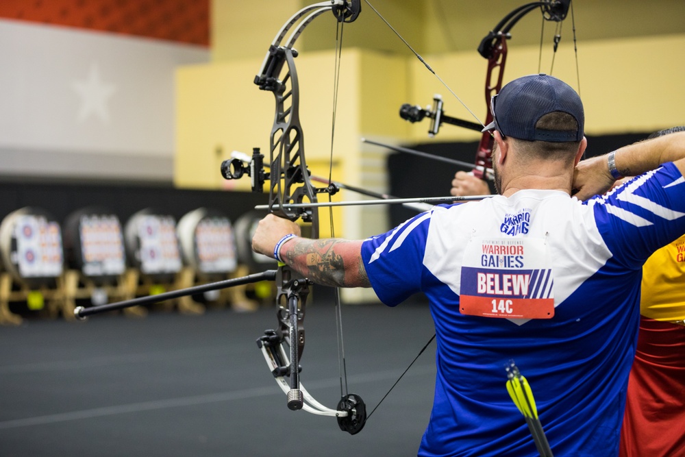 DVIDS - Images - 2024 DoD Warrior Games Athletes Nock, Aim, And Hit ...