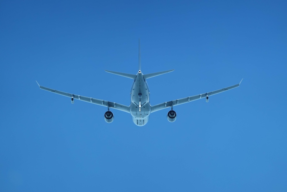 B-52H Stratofortress refuels with Royal Australian Air Force KC-30