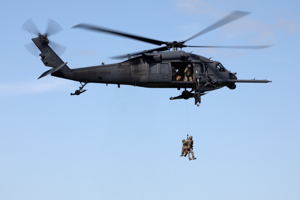 AKANG 176th Wing Rescue Triad conducts capabilities exercise