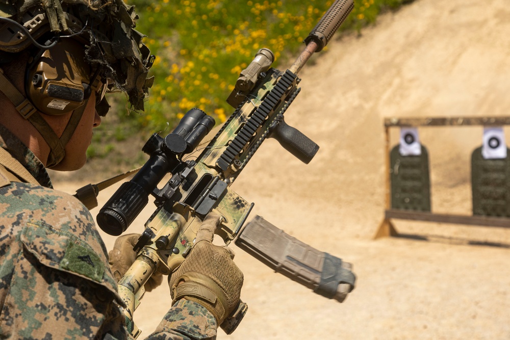 DVIDS - Images - U.S. Marines Advance Marksmanship Skills during Korea ...