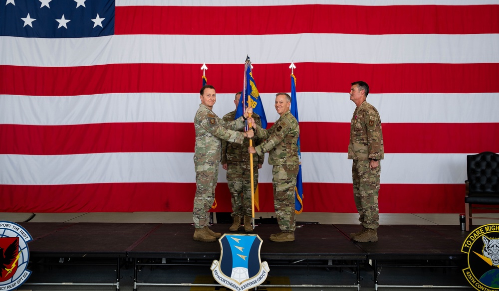 435th CRG Airmen welcome new commander