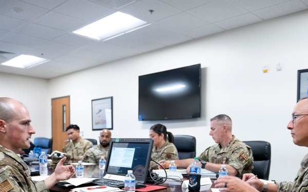 Moody AFB showcases intel capabilities for ACC intel director visit