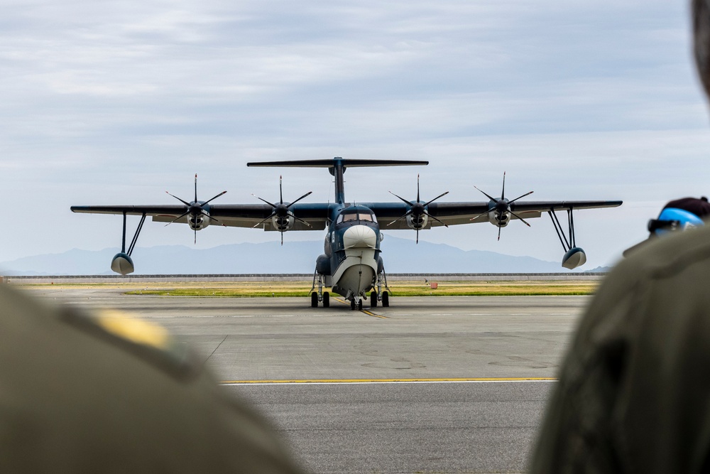 Marines and Sailors Fly with Japan Air Self-Defense Force in US-2