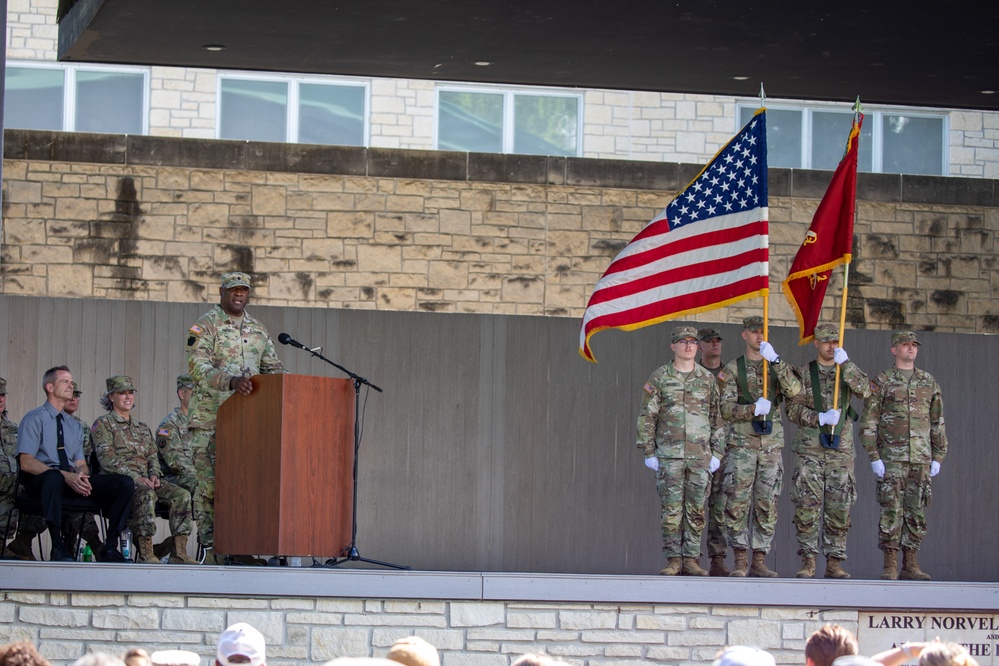 450th MCB Receives Sendoff