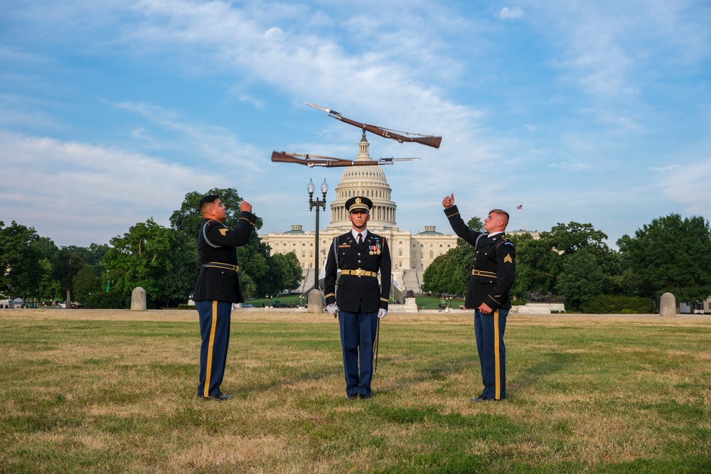 The 3d U.S. Infantry Fife and Drum Corps and U.S. Army Drill Team, Summer Concert Series