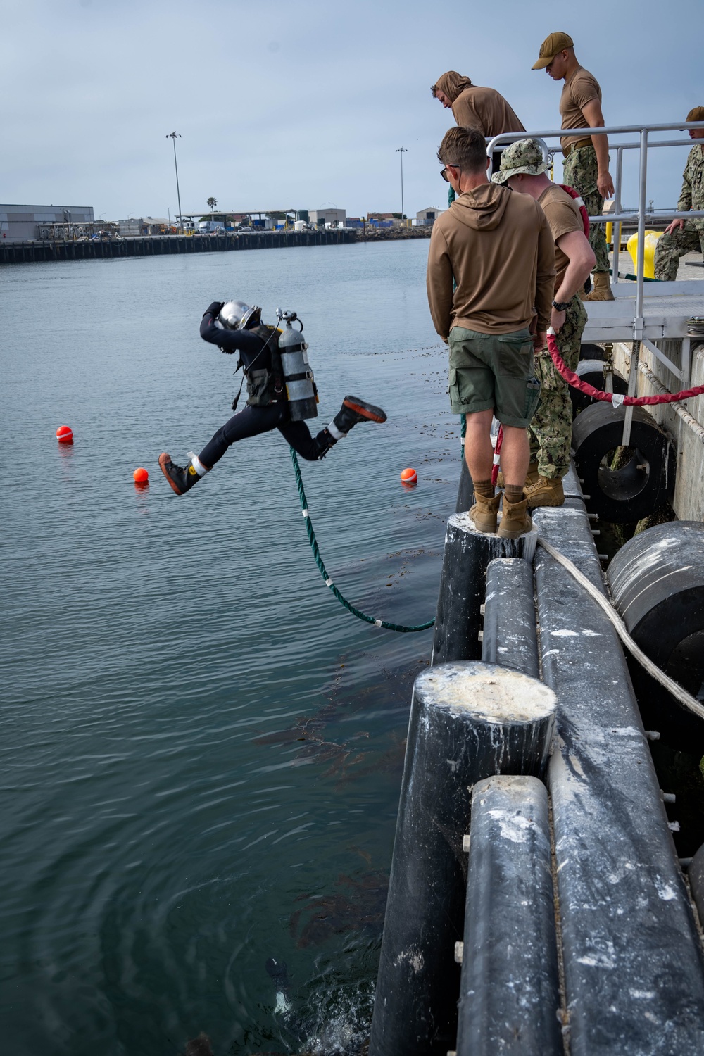 DVIDS - Images - Expeditionary Fleet Mooring (NMCB 3 UCT 2) [Image 1 of 10]