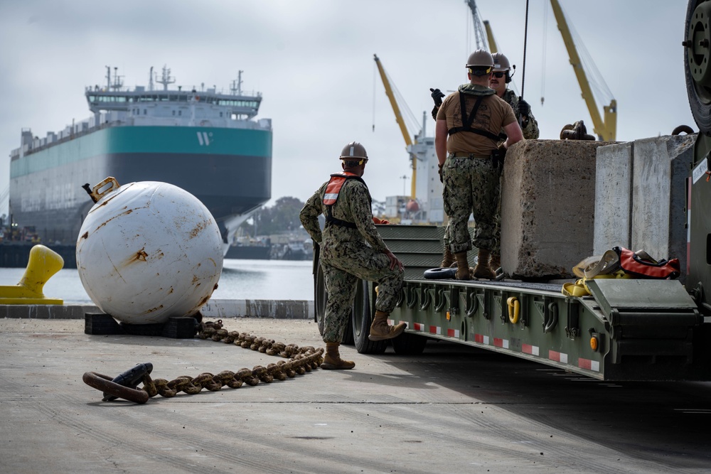 Expeditionary Fleet Mooring (NMCB 3 UCT 2)