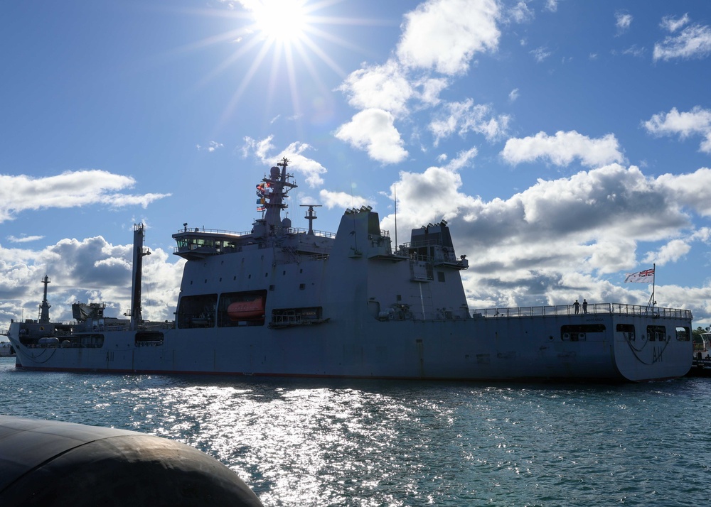 DVIDS - Images - BAP Pisco, HMNZS Aotearoa, ARM Usumacinta Arrive at ...