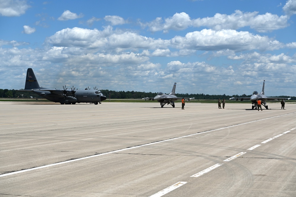 Minnesota Air National Guard Conducts Specialized Fuel Operations at Volk Field