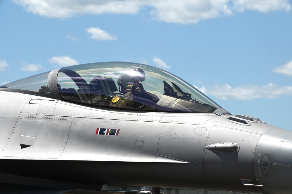 Minnesota Air National Guard Conducts Specialized Fuel Operations at Volk Field