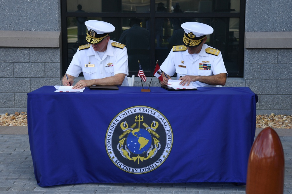 4th Fleet Holds Maritime Staff Talks With Peru