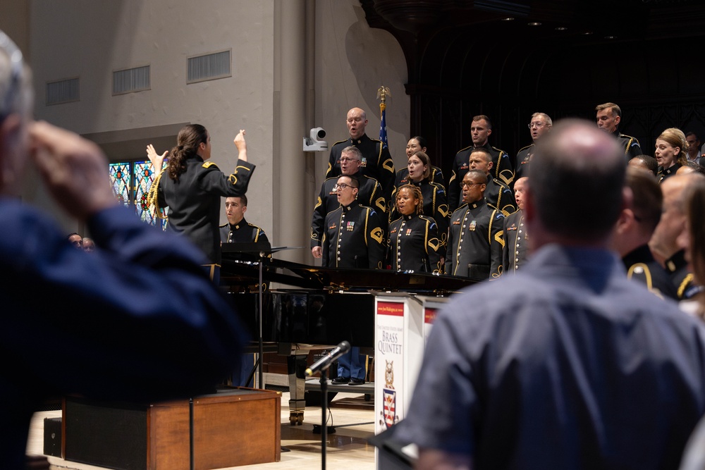 The U.S. Army Chorus and Brass Quintet perform special Memorial Day concert for the Dallas community