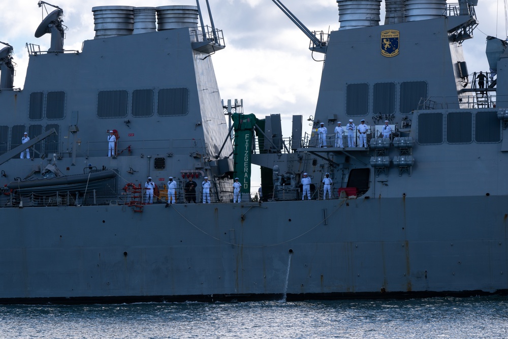 DVIDS - Images - United States Arleigh Burke-class guided missile ...