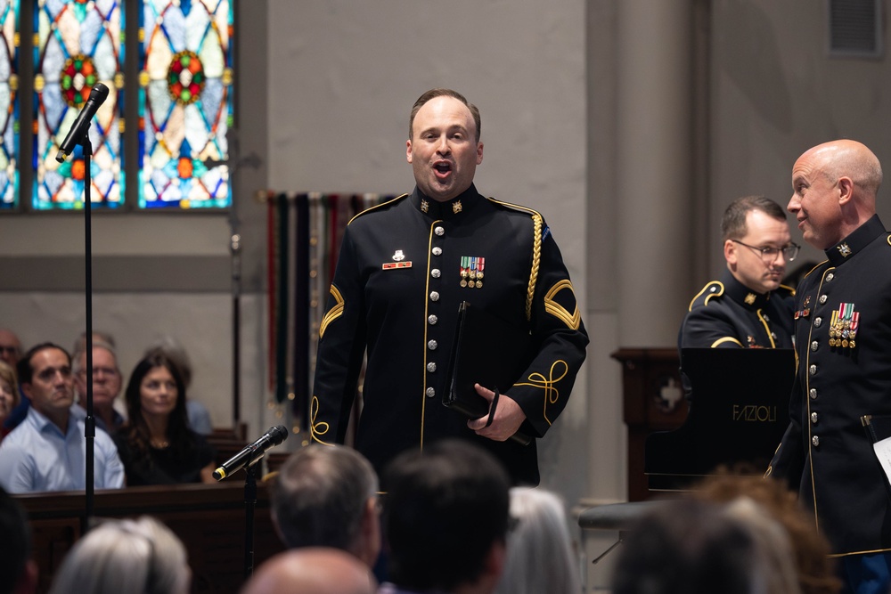 The U.S. Army Chorus and Brass Quintet perform special Memorial Day concert for the Dallas community