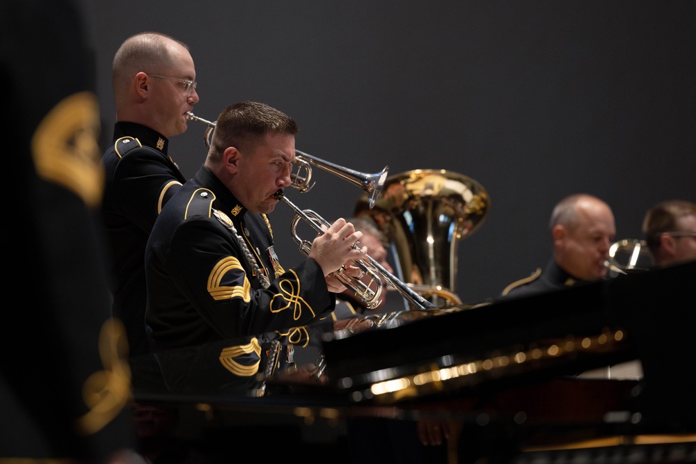 The U.S. Army Chorus and Brass Quintet perform special Memorial Day concert for the Dallas community