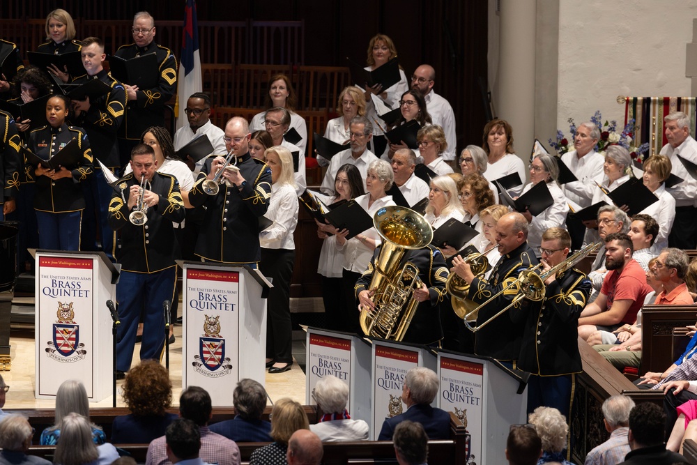 The U.S. Army Chorus and Brass Quintet perform special Memorial Day concert for the Dallas community