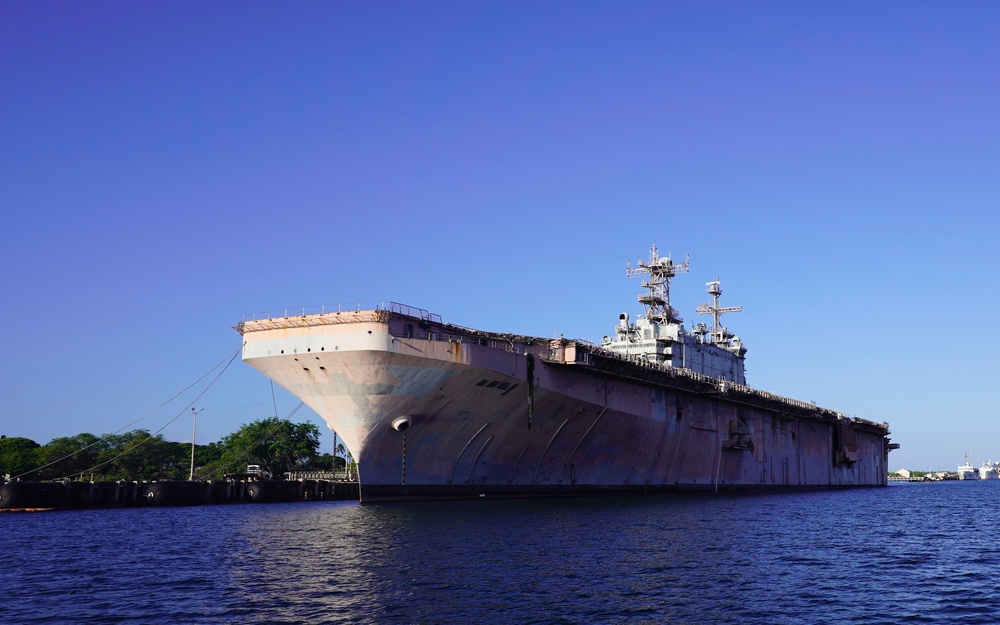 Decommissioned USS Tarawa Towed, Following SALVEX 24-001