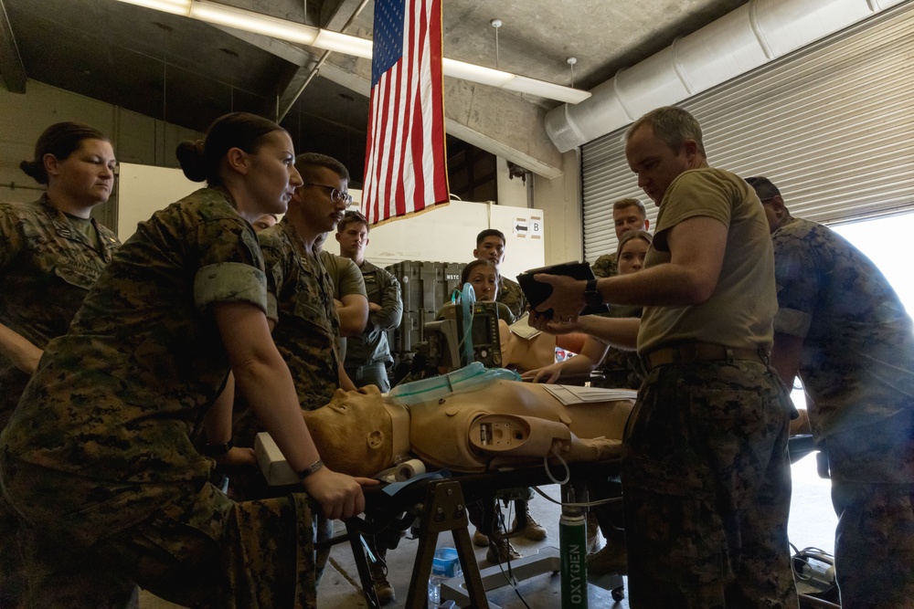 U.S. Navy Medical Personnel of III MEF Enhance Prolonged Austere Critical Care Skills