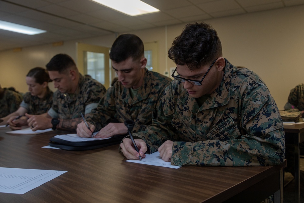 Marines with III MEF conduct Underwater Egress Training