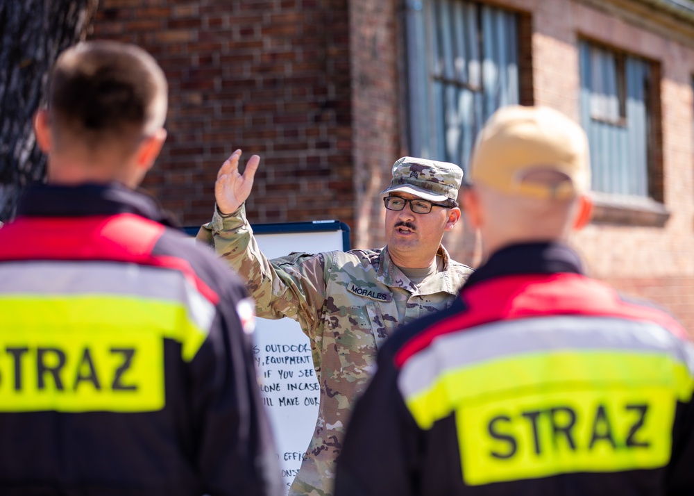 1st Cavalry Division Conducts Recovery Training with Local Polish Fire Brigade