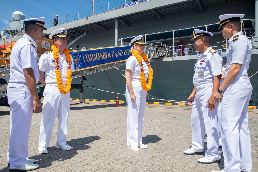 U.S. 7th Fleet Staff are Greeted by Royal Thai Navy Officials during Arrival Ceremony