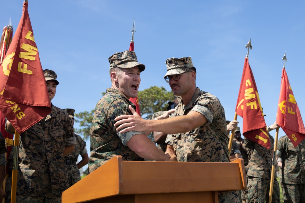 CO. Niedziocha holds formation to recognize Marines