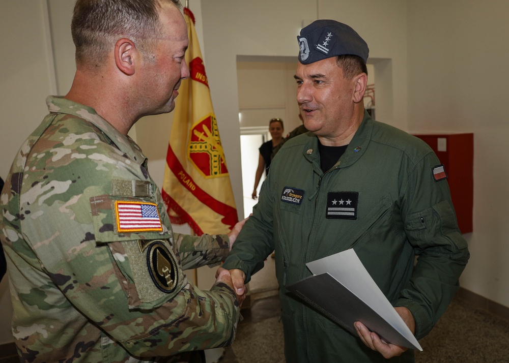 USAG Poland Conducts Change of Command Ceremony