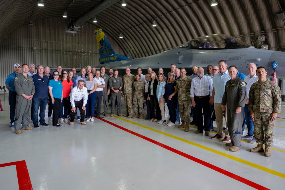 Aviano welcomes DAF Civic Leaders