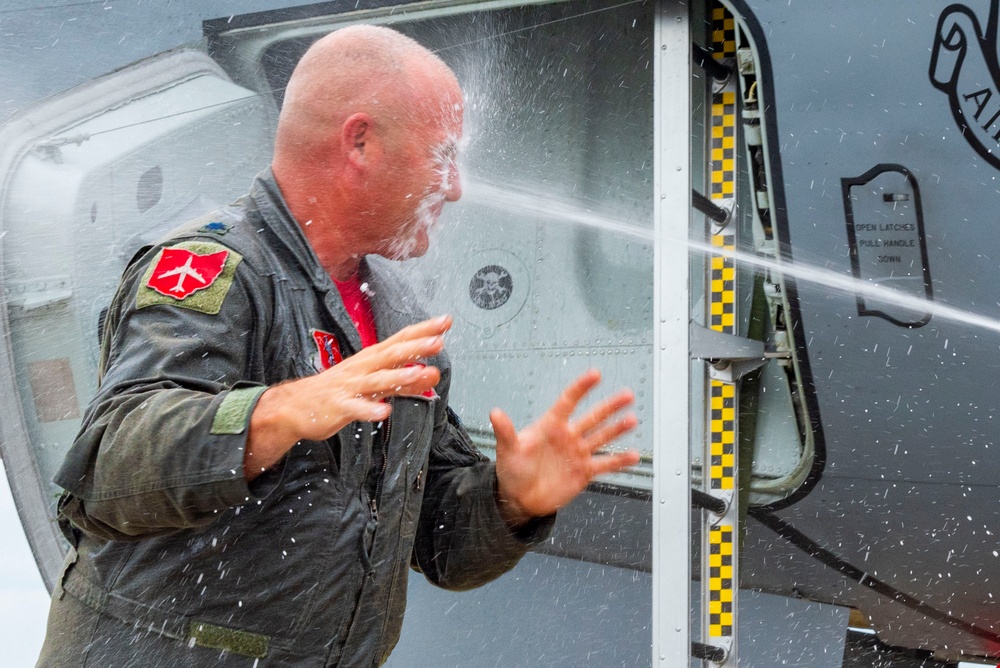 Lt. Col. Rod Jones fini flight