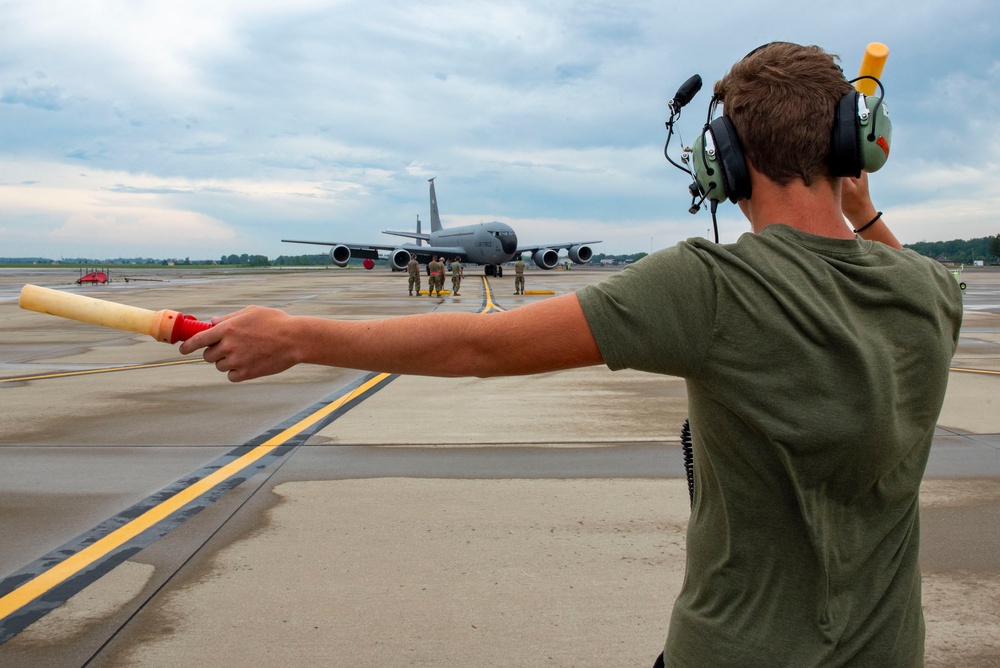 Lt. Col. Rod Jones fini flight