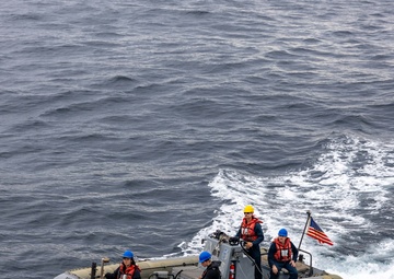 USS Higgins (DDG 76) Rigid Hull Inflatable Boat (RHIB) Recovery for Man Overboard Training