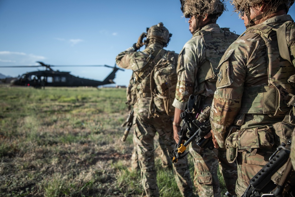 10th Special Forces Group conduct Air Assult With 4th Combat Aviation Brigade