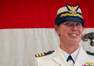 Coast Guard Air Station Savannah conducts change of command ceremony
