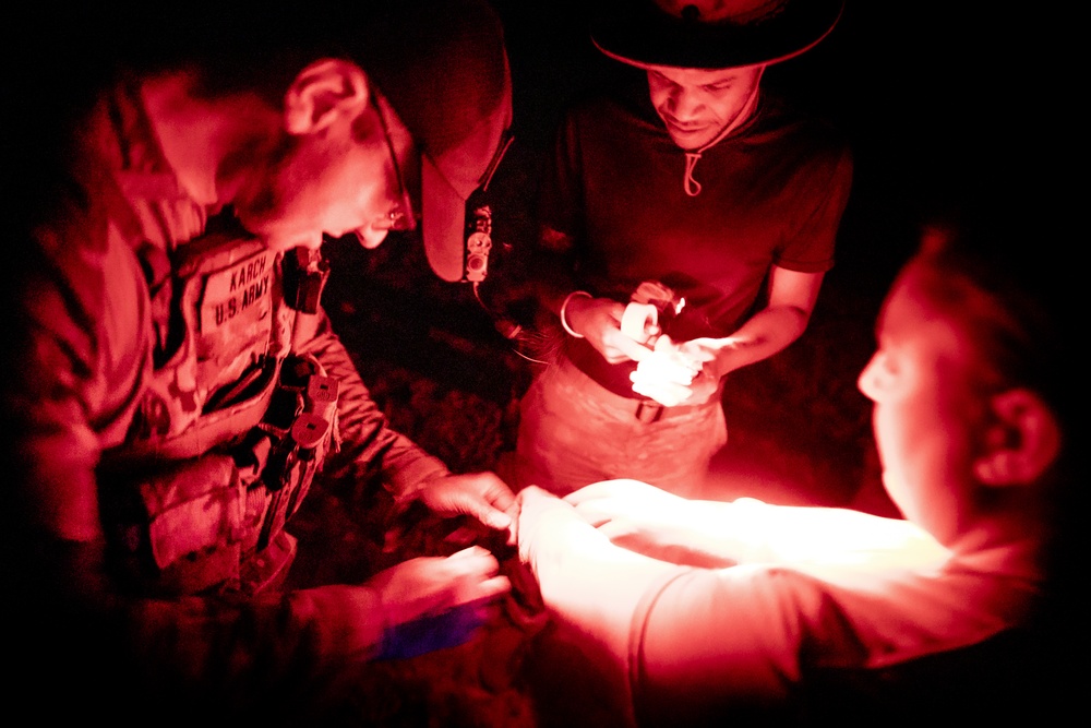 254th RTI Conducts Night time Mass Casualty STX lane in 68W MOS-T Course