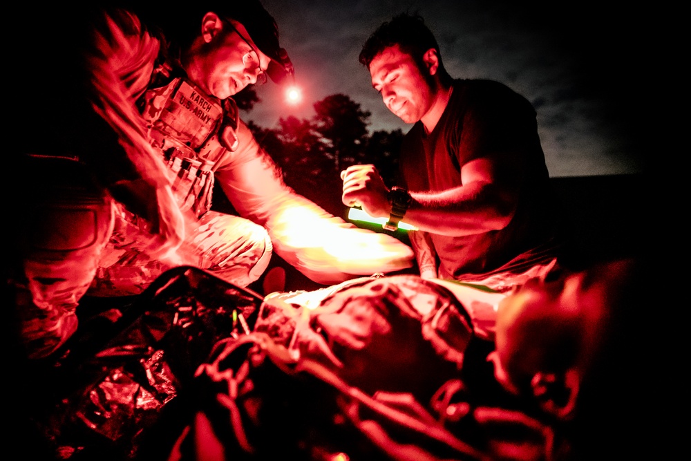 254th RTI Conducts Night time Mass Casualty STX lane in 68W MOS-T Course