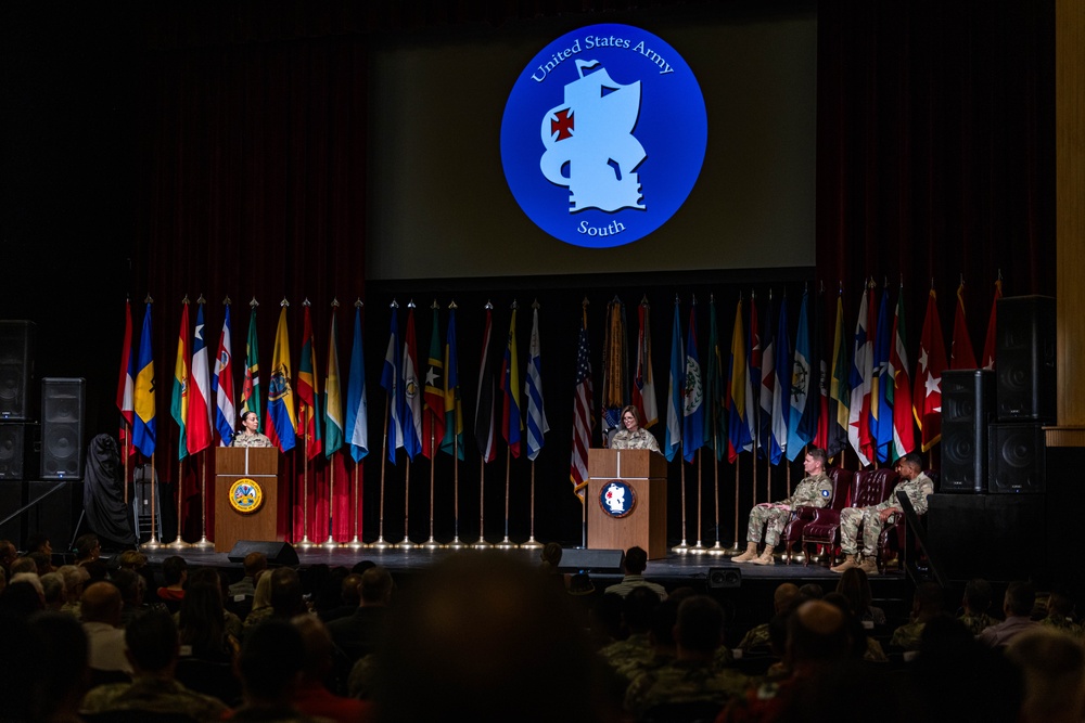 U.S. Army South welcomes incoming commander