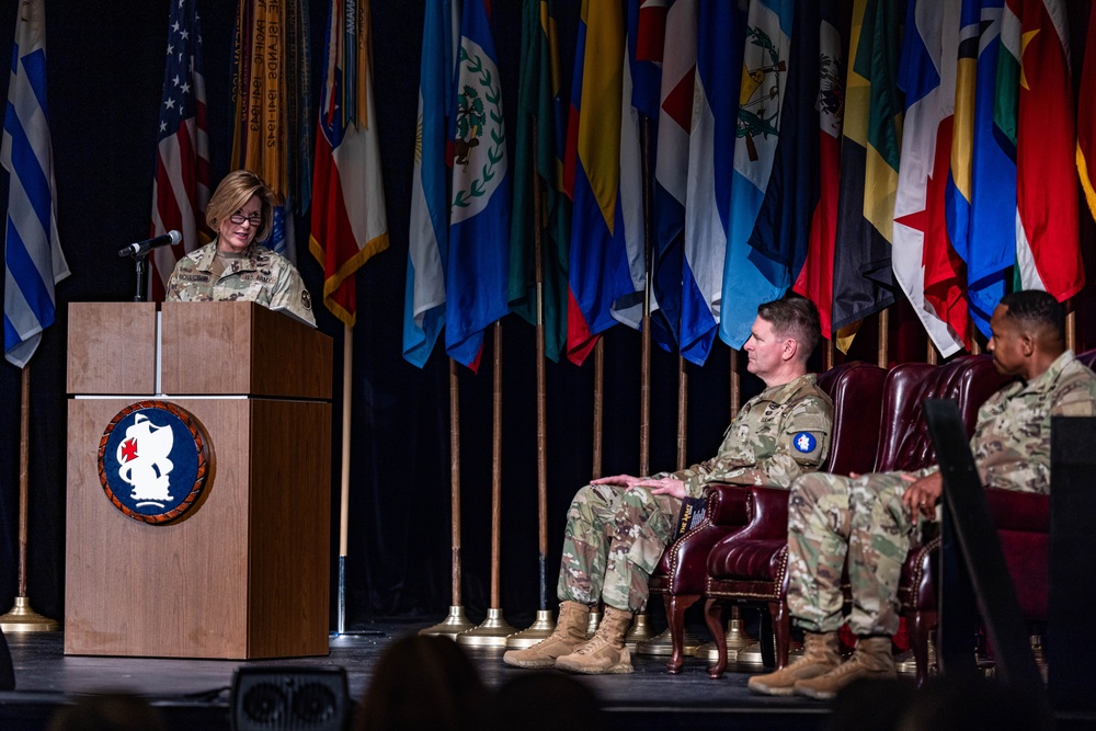U.S. Army South welcomes incoming commander