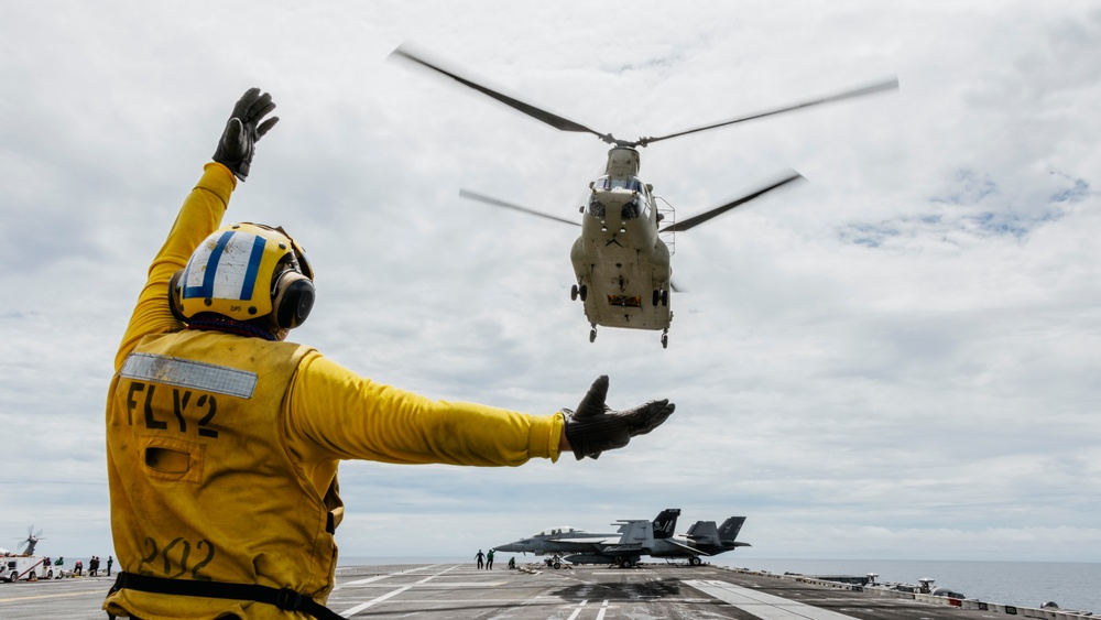 An Army CH-47 Chinook Conducts Deck Landing Qualifications on George Washington